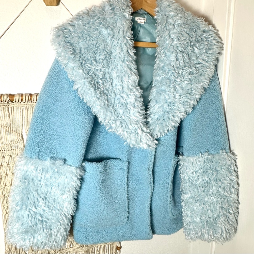 ❄️✌🏽 Urban Outfitters UO Elsa 70s Boho Teddy Kimchi Blue Faux Fur Blue Coat S - Picture 11 of 14